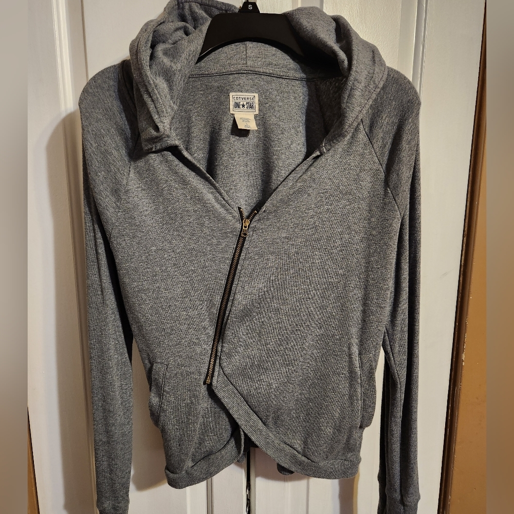 Gray Converse One Star hooded top/jacket with zipper and open style waist.